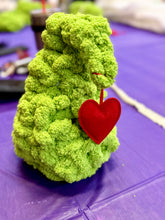 11/06/25 Knit & Mischief: Grinchy Tree Night 6:00 PM