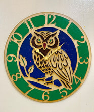 08/21/25 Timeless Glow: Resin Clock Workshop 6:00 PM