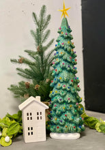 11/11/25 Vintage Christmas Ceramics 6:00 PM