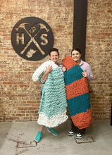 11/21/25 Cozy Knit Blankets 6:00 PM