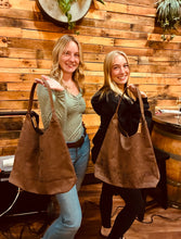 11/15/25 Autumn Embers: Boho Bags & Candles 6:00 PM