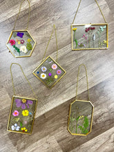 05/13/25 Flourish & Glow: Pressed Flowers, Sugar Scrubs & Succulents 6:00 PM