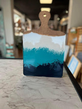 05/12/25 Art in Motion: Resin Tray Workshop 6:00 PM